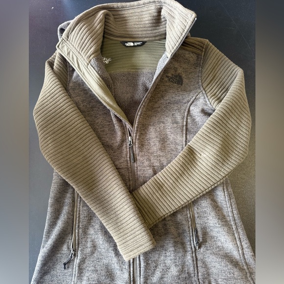 The North Face Jackets & Blazers - The North Face Jacket